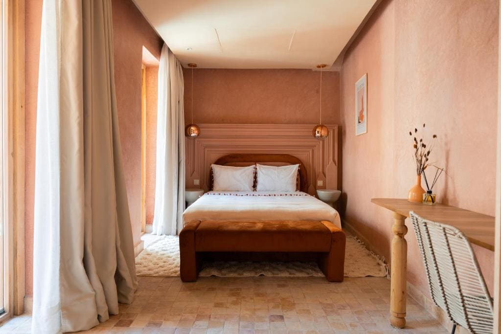 Superior Double Room room - Image 2