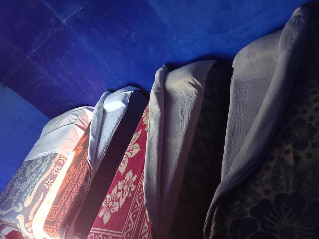 Tent room - Image 3