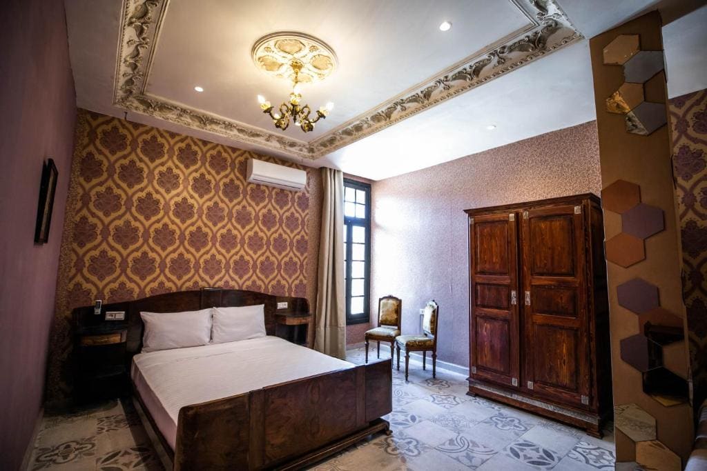 Comfort Quadruple Room room - Image 3