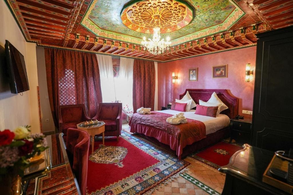 Deluxe Suite room - Image 1
