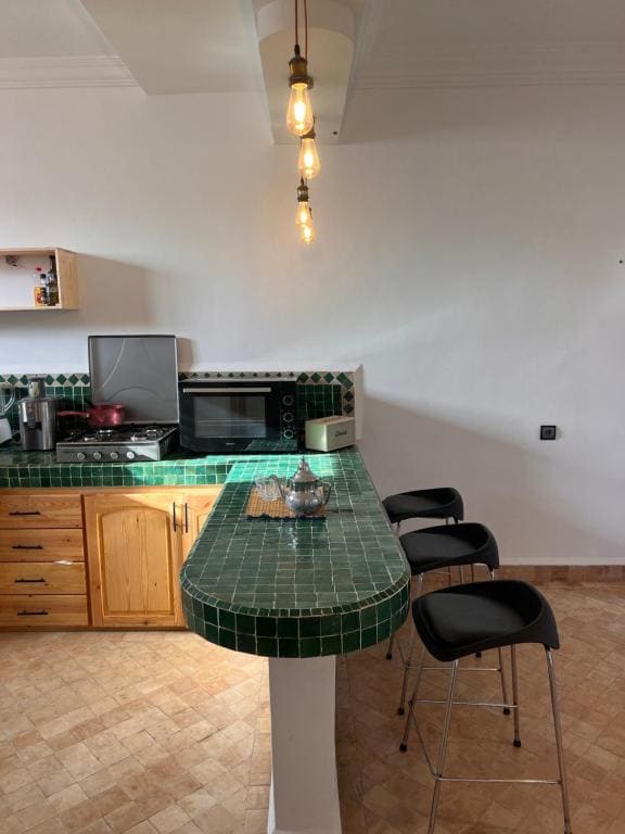 Mobile Home room - Image 2