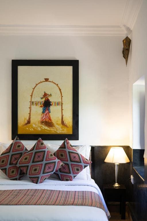 Family Room room - Image 2