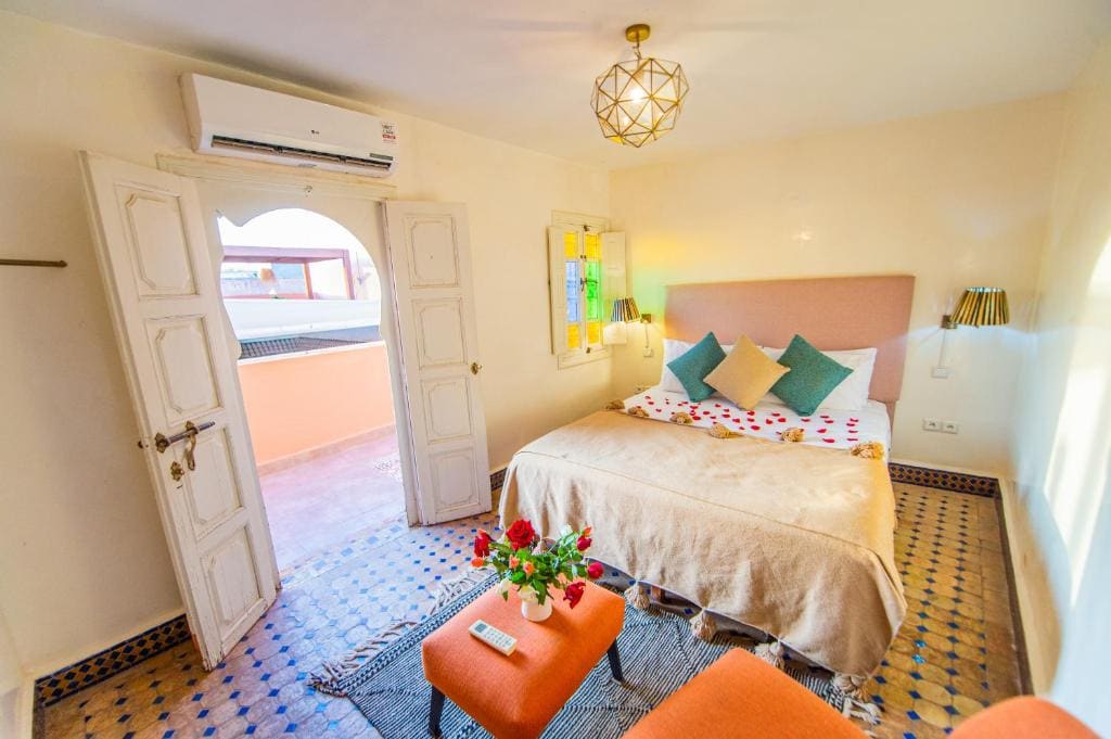 Superior Double Room room - Image 2