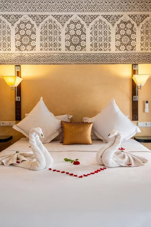 Deluxe Double Room room - Image 3