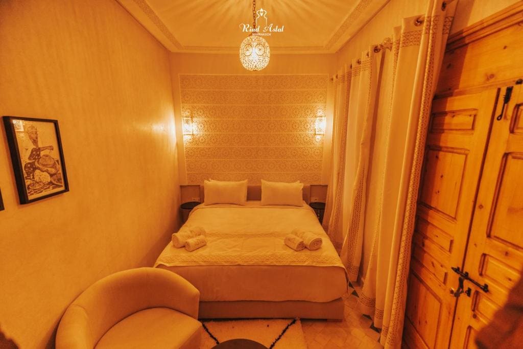 Deluxe Double Room with Balcony room - Image 1