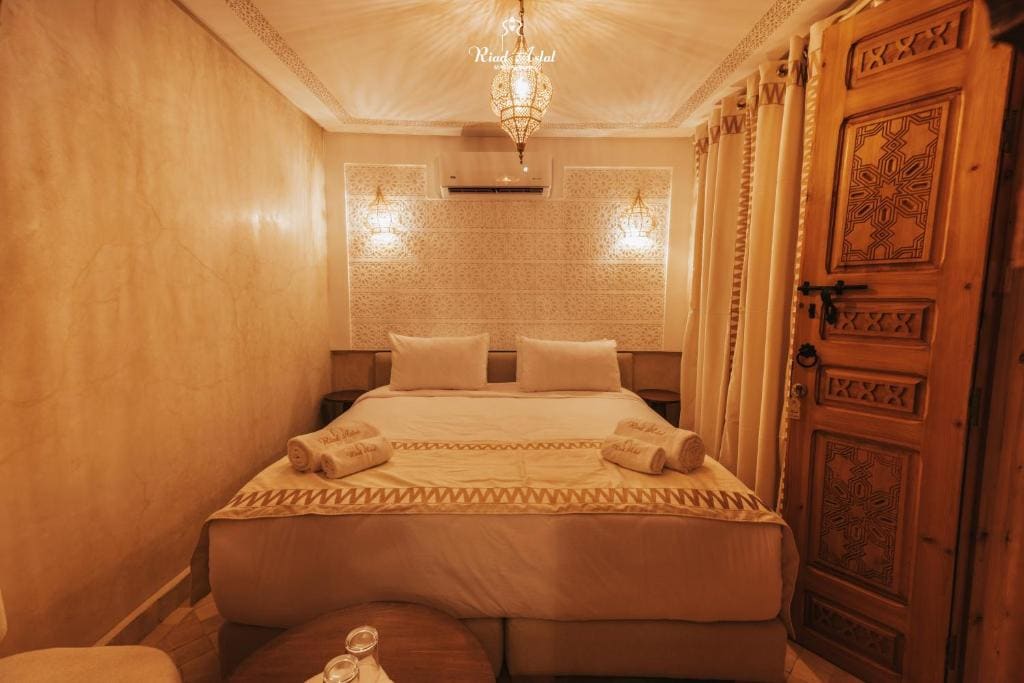 Double or Twin Room with Terrace room - Image 3