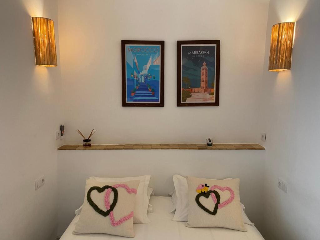 Small Double Room room - Image 3
