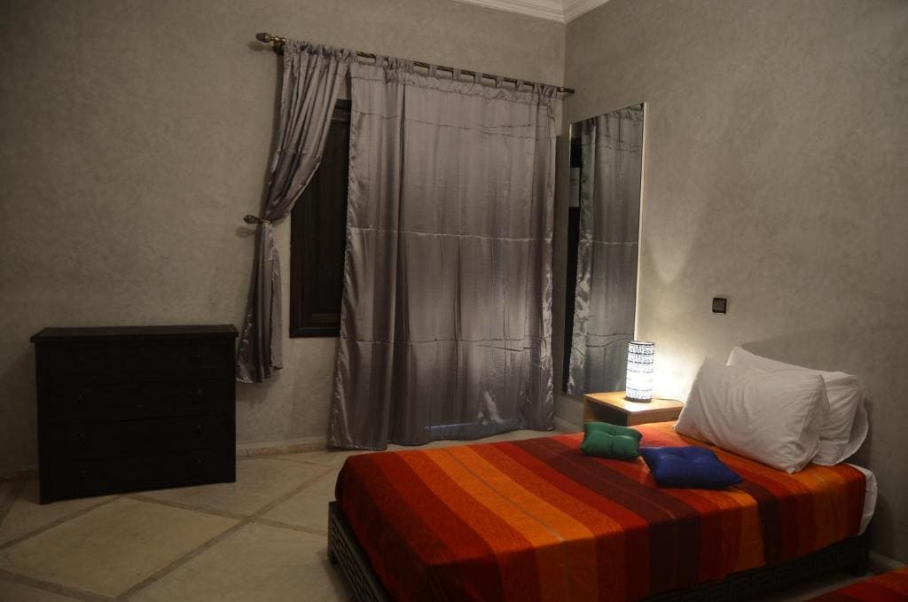 Double or Twin Room with Private Bathroom room - Image 2