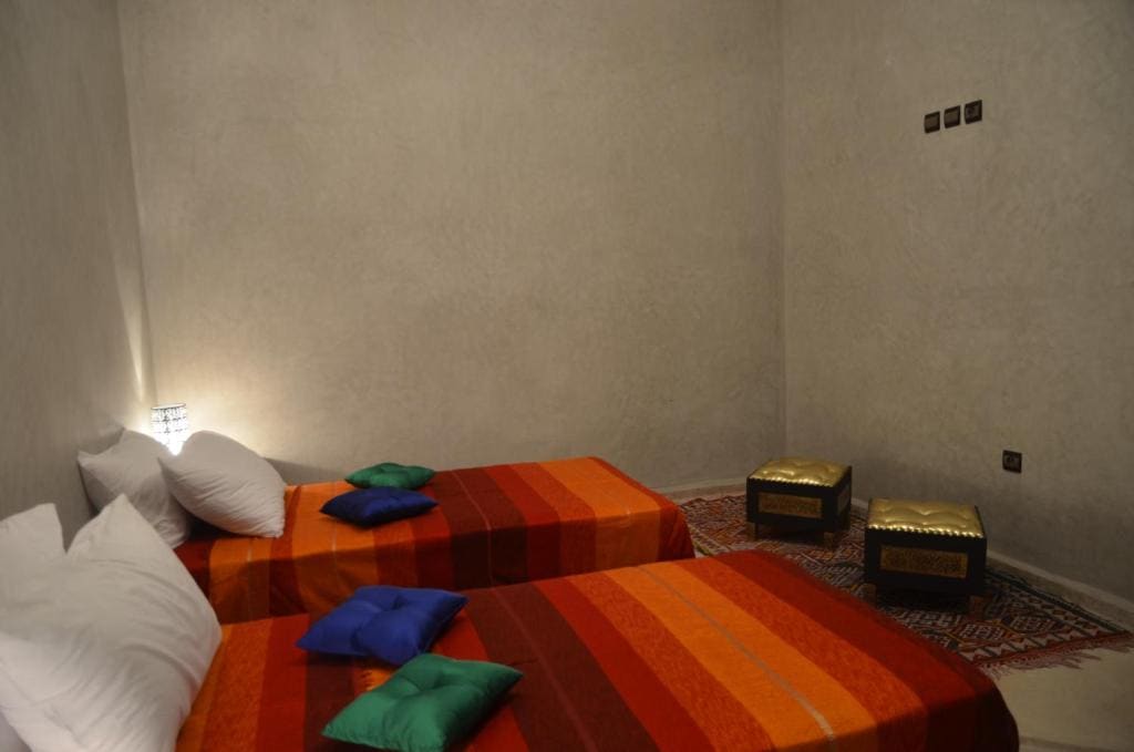 Standard Triple Room room - Image 3