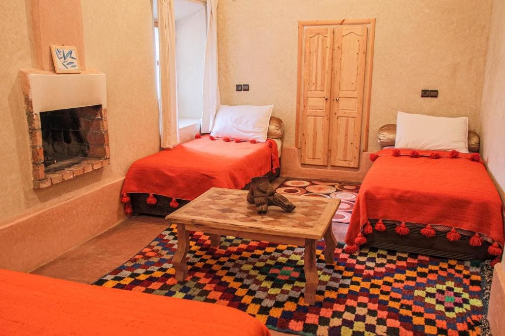 Family Room room - Image 2