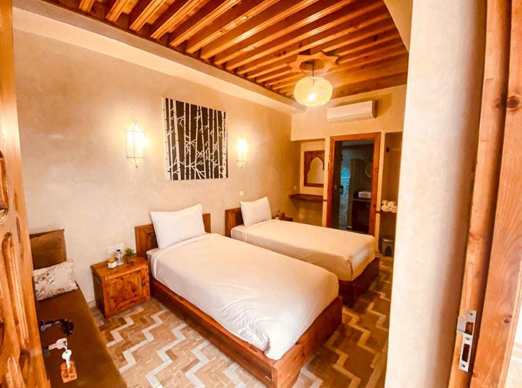 Twin Room room - Image 2