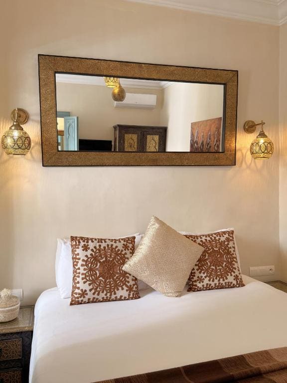 Standard Double Room room - Image 3