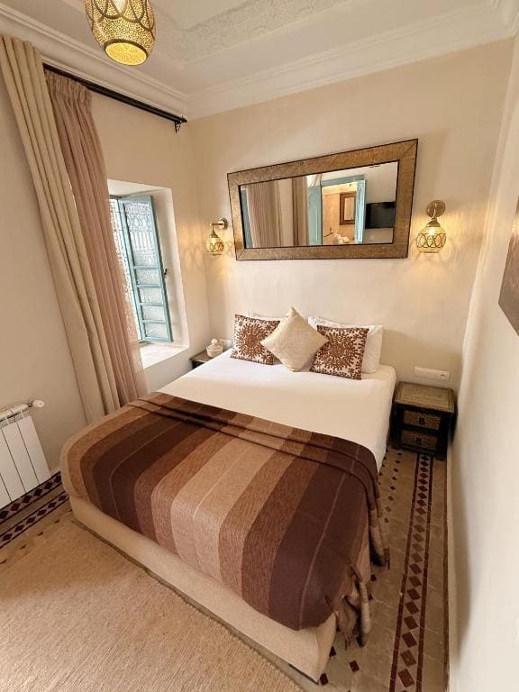 Standard Double Room room - Image 2
