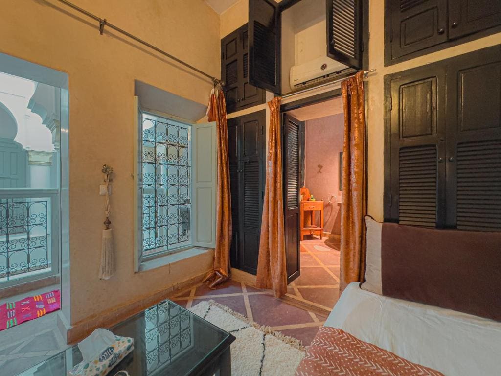 Comfort Triple Room room - Image 2