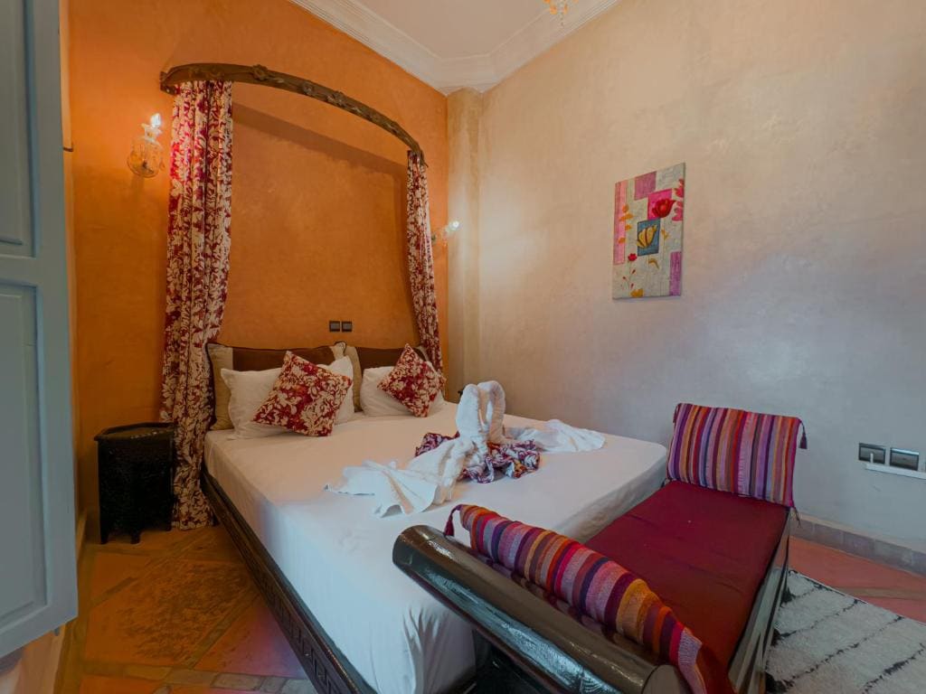 Superior Double Room room - Image 3