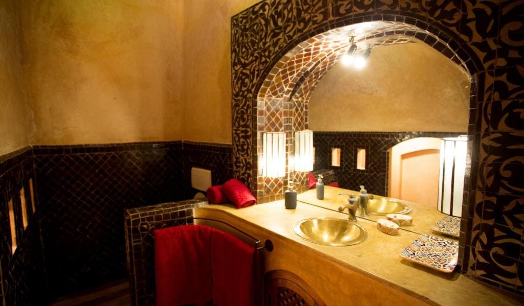 Suite room - Image 1