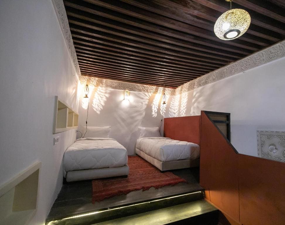 Deluxe Family Suite room - Image 2