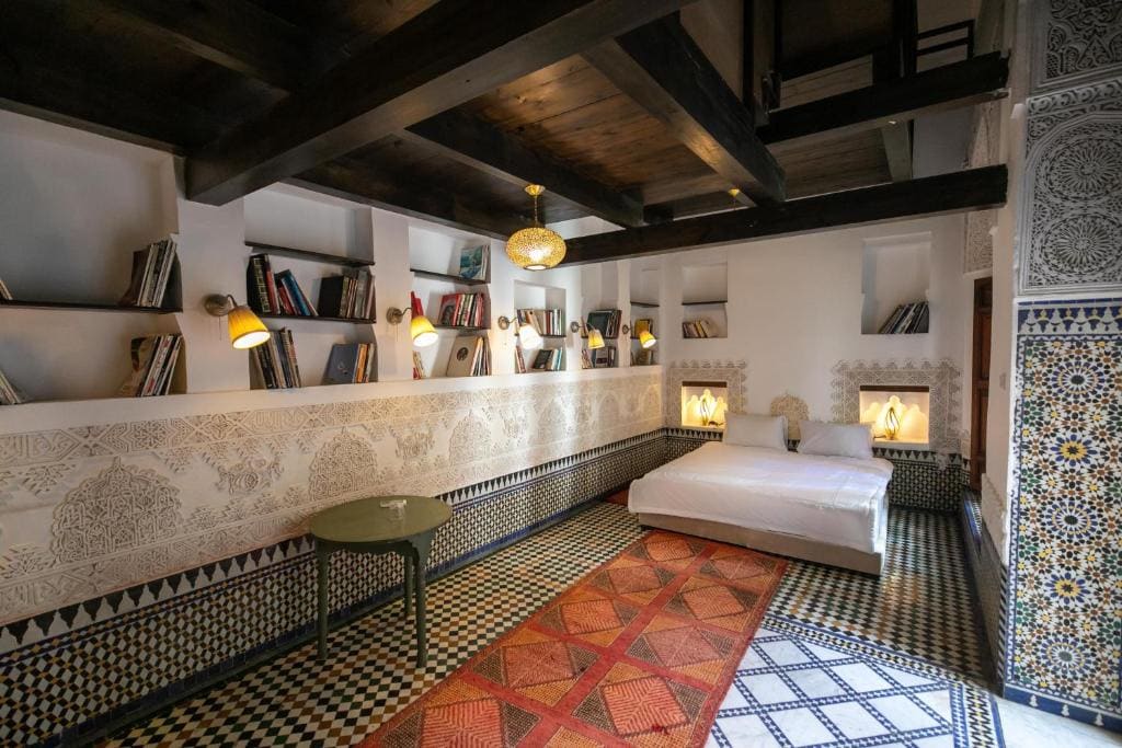 Deluxe Family Suite room - Image 3