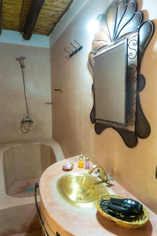 Kasbah Triple Room room - Image 2