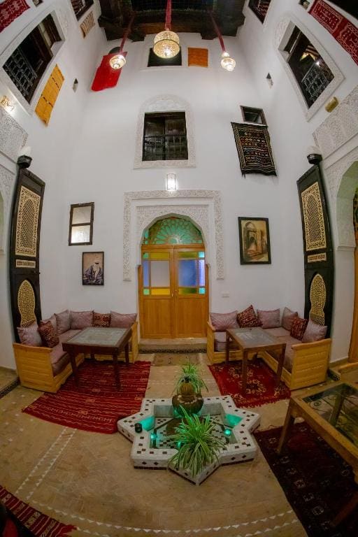 Deluxe Room room - Image 1