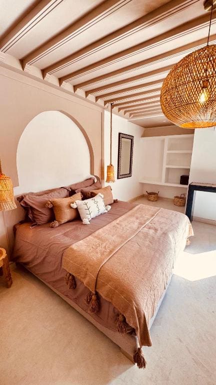Executive Suite room - Image 3
