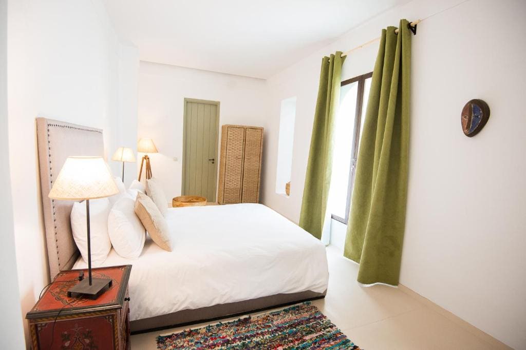 Executive Suite room - Image 3