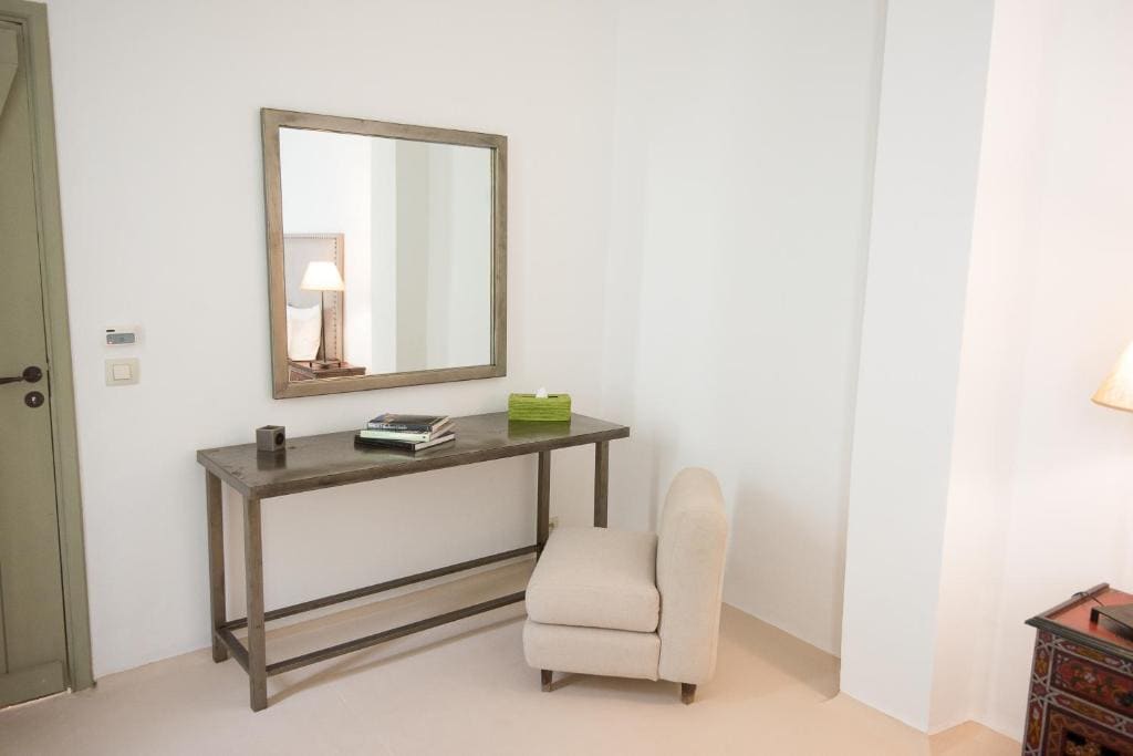 Executive Suite room - Image 2
