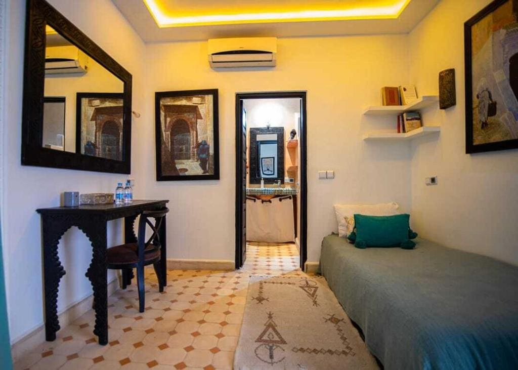 Triple Room with Shower room - Image 3