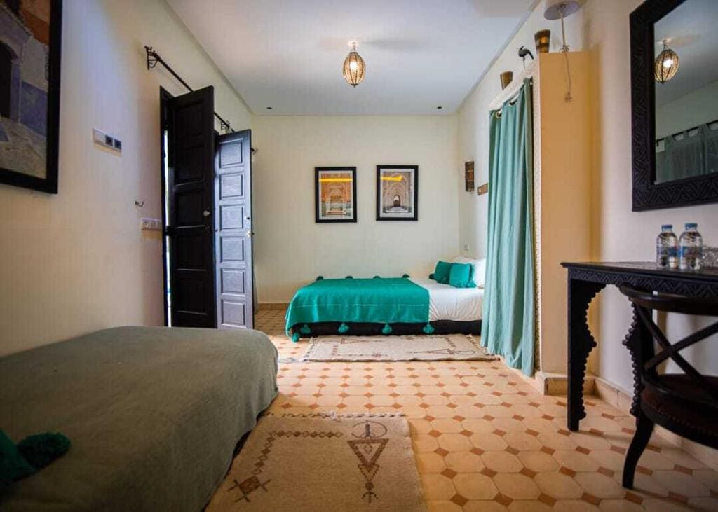 Triple Room with Shower room - Image 1