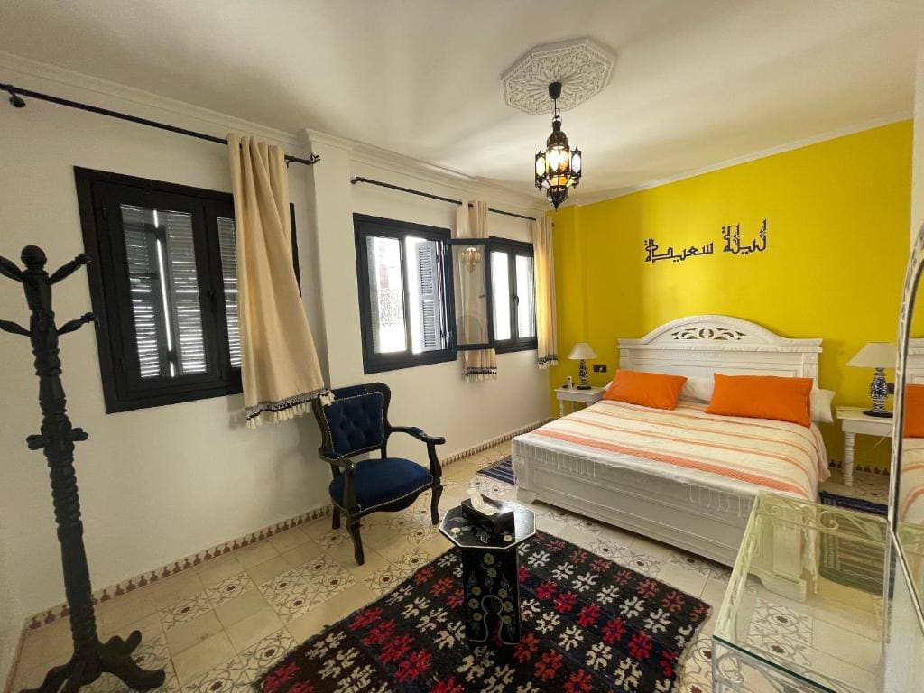 Family Room room - Image 1