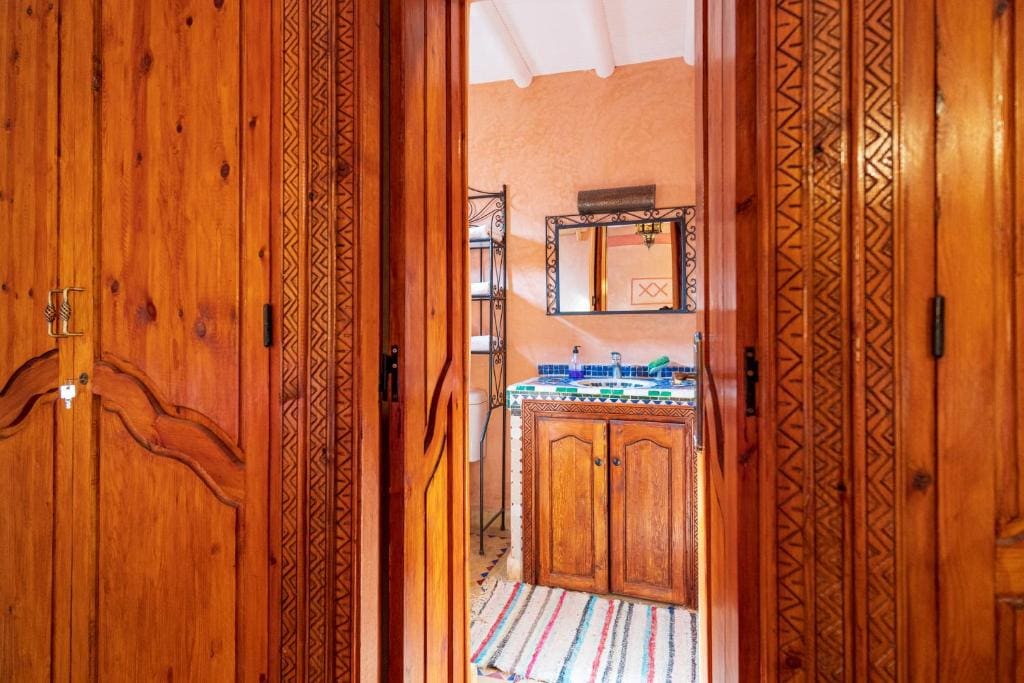 Comfort Triple Room room - Image 2