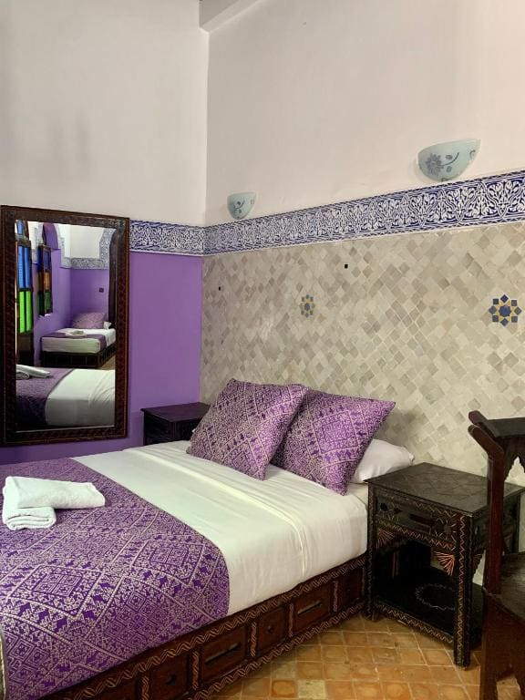 Family Room with Shower room - Image 2