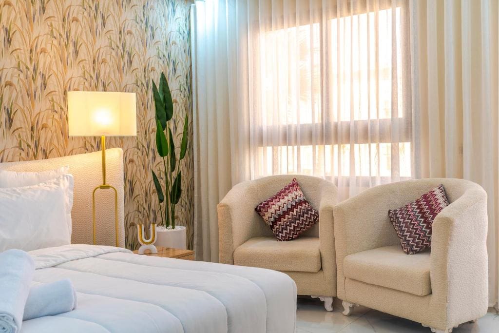 Standard Twin Room room - Image 2