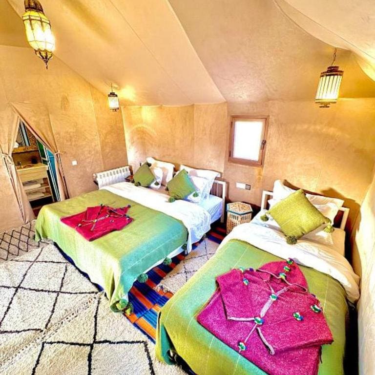 Deluxe Triple Room room - Image 3