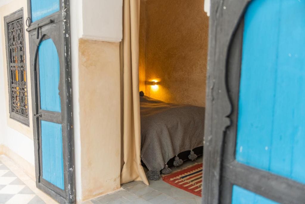 Family Suite with Balcony room - Image 2