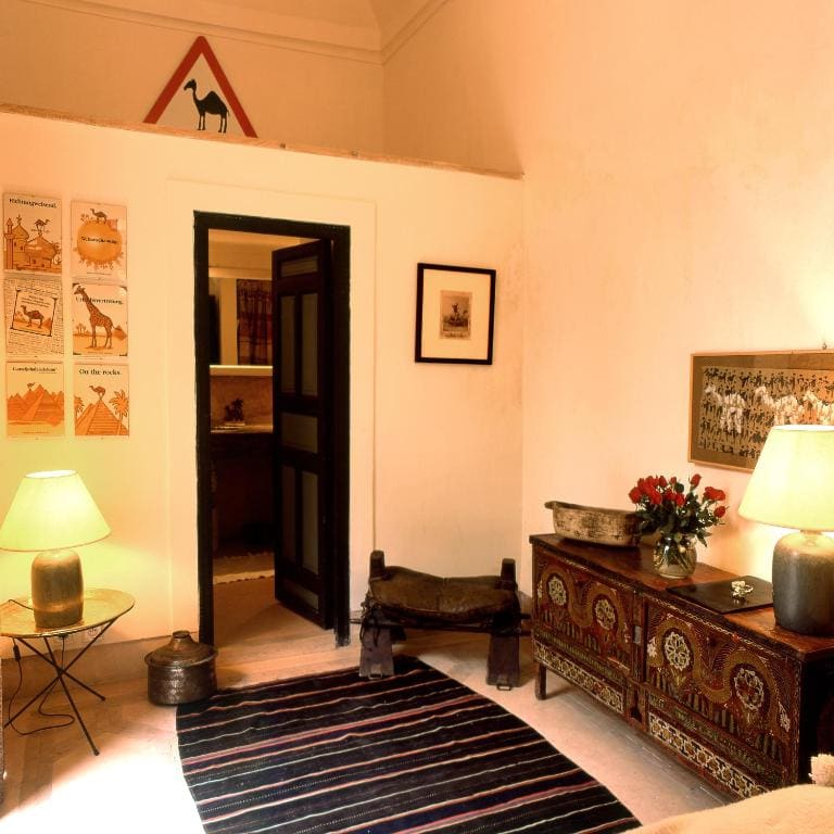 Single Room with Bathroom room - Image 1