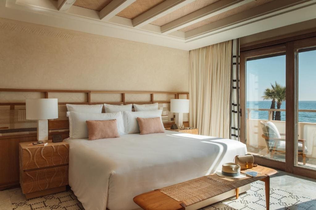Deluxe Suite room - Image 1
