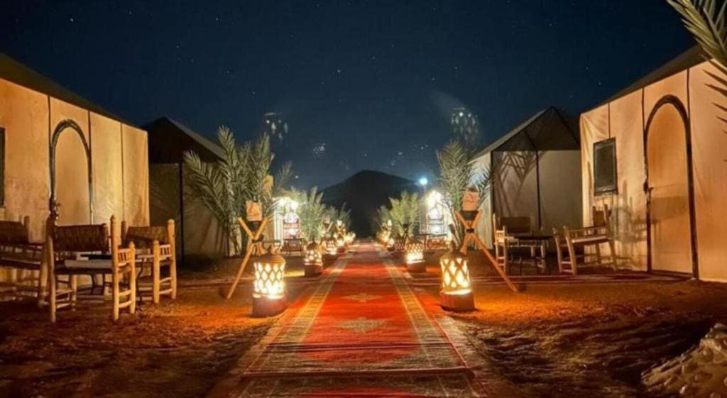 Tent room - Image 3
