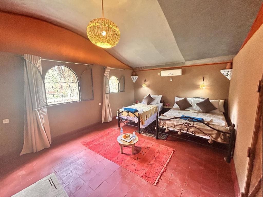 Triple Room with Garden View room - Image 3