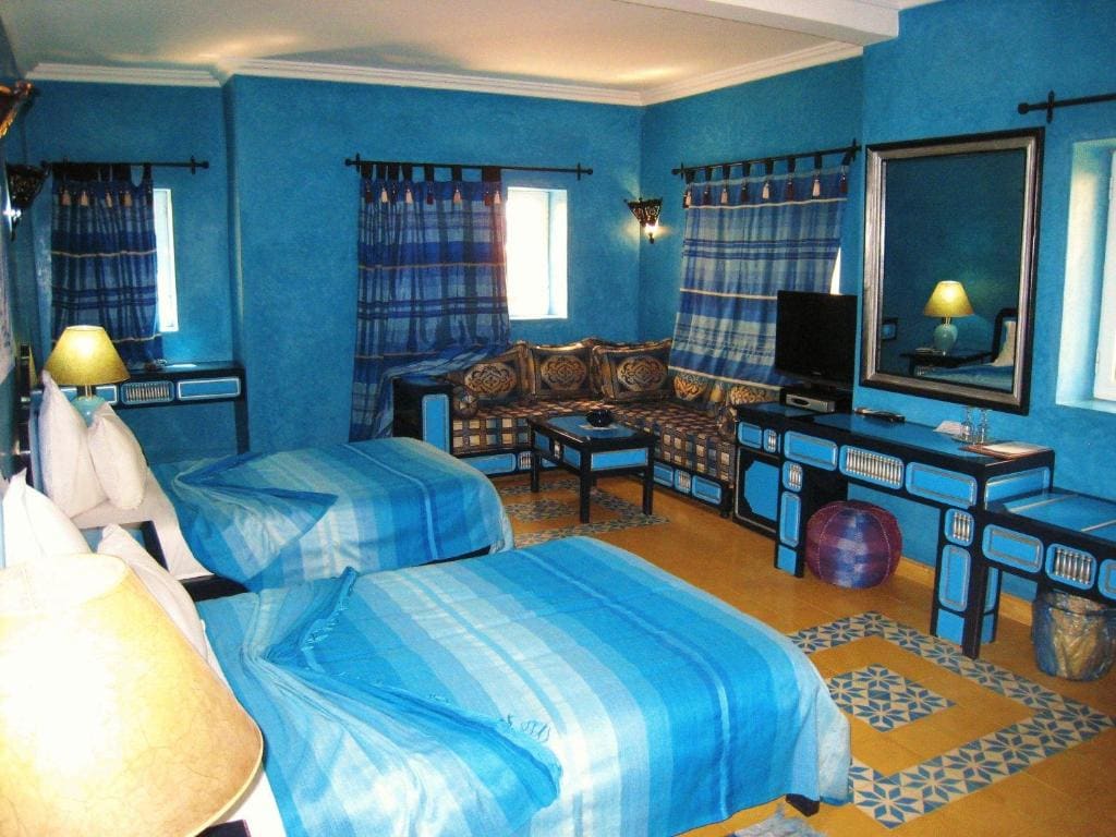 Turquoise room room - Image 1