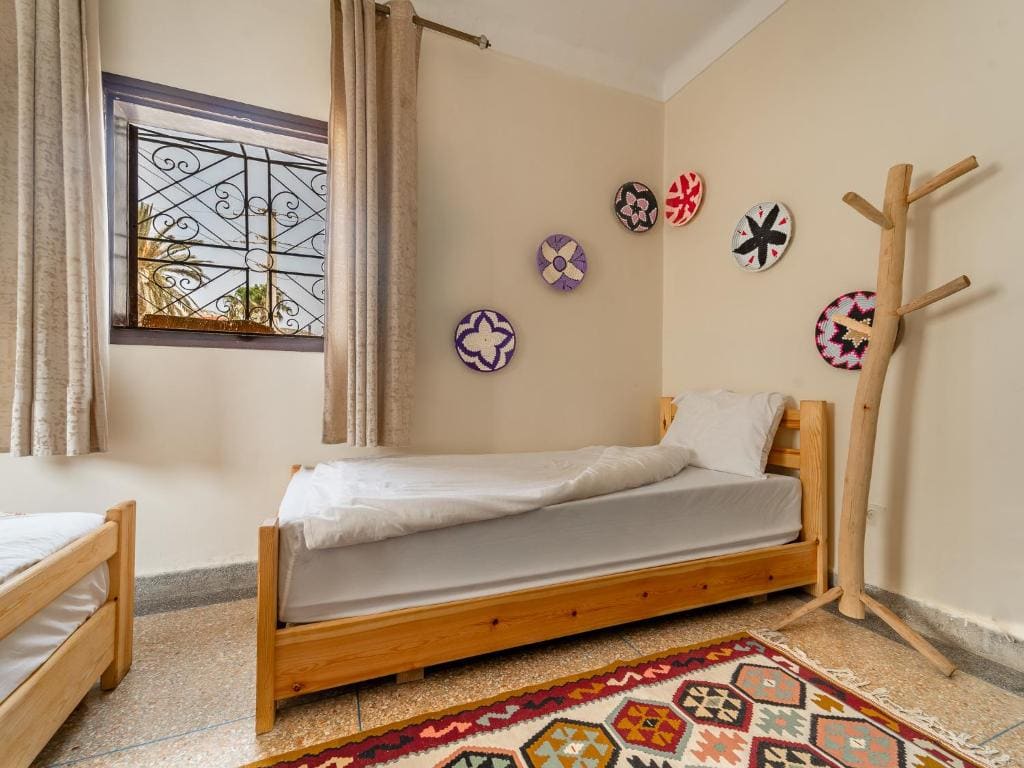 Economy Double Room room - Image 3