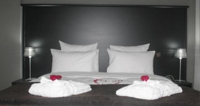 Sun Suite room - Image 2