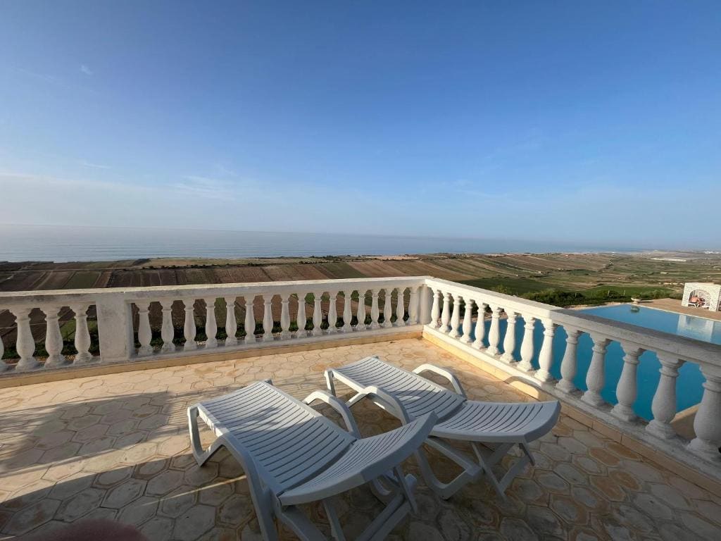 Family Room with Sea View room - Image 1