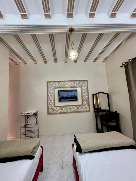 Comfort Triple Room room - Image 2