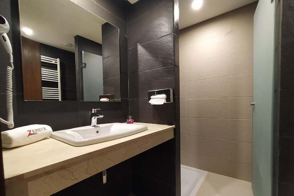 Double Room room - Image 3