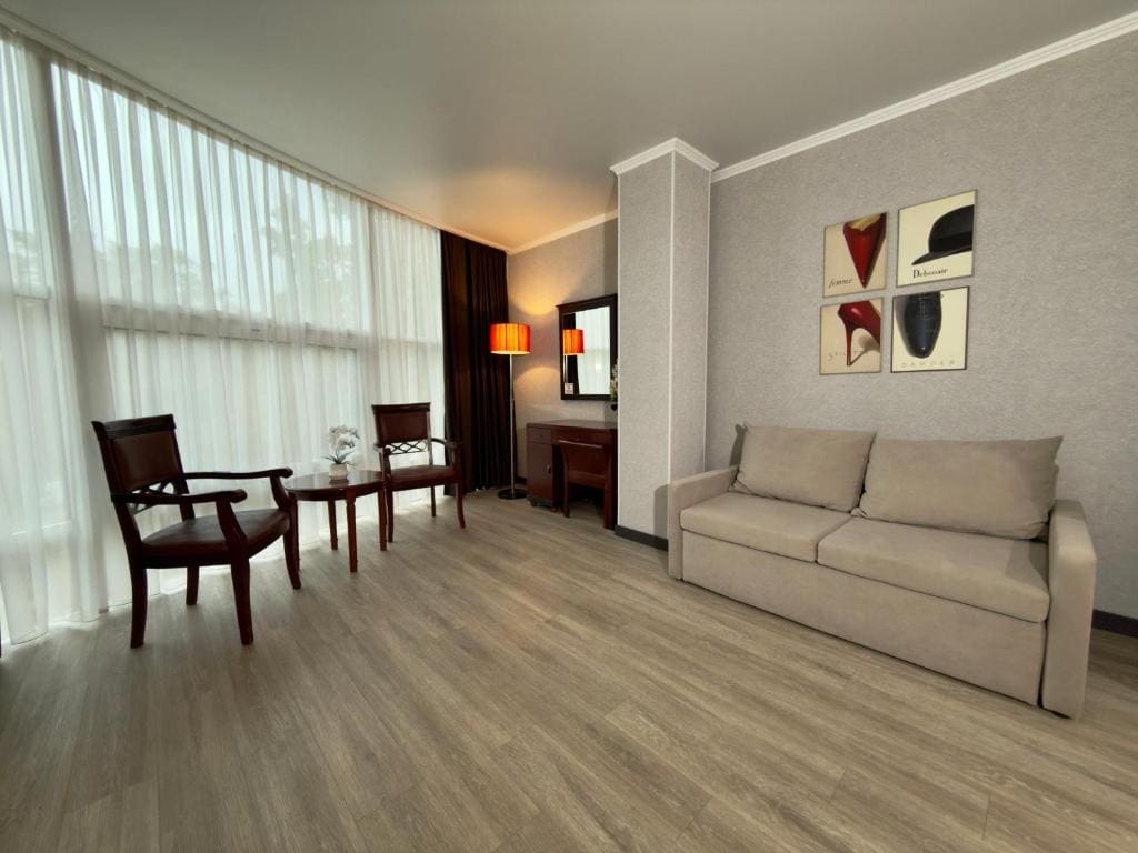 Junior Suite room - Image 2