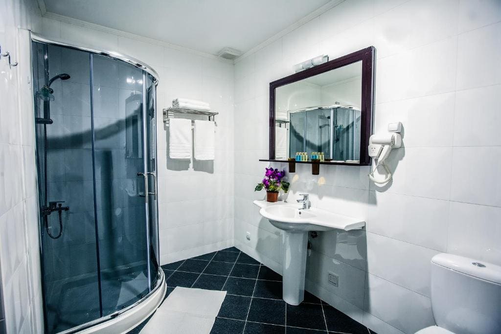 Deluxe Twin Room room - Image 2