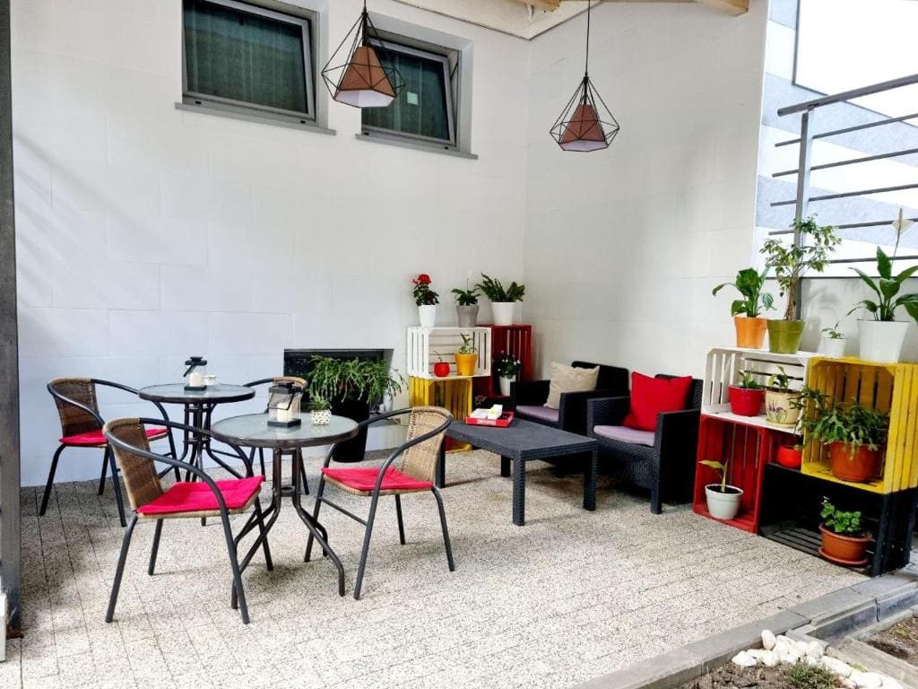 Large Double Room room - Image 1