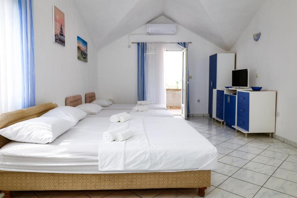Studio with Sea View room - Image 1