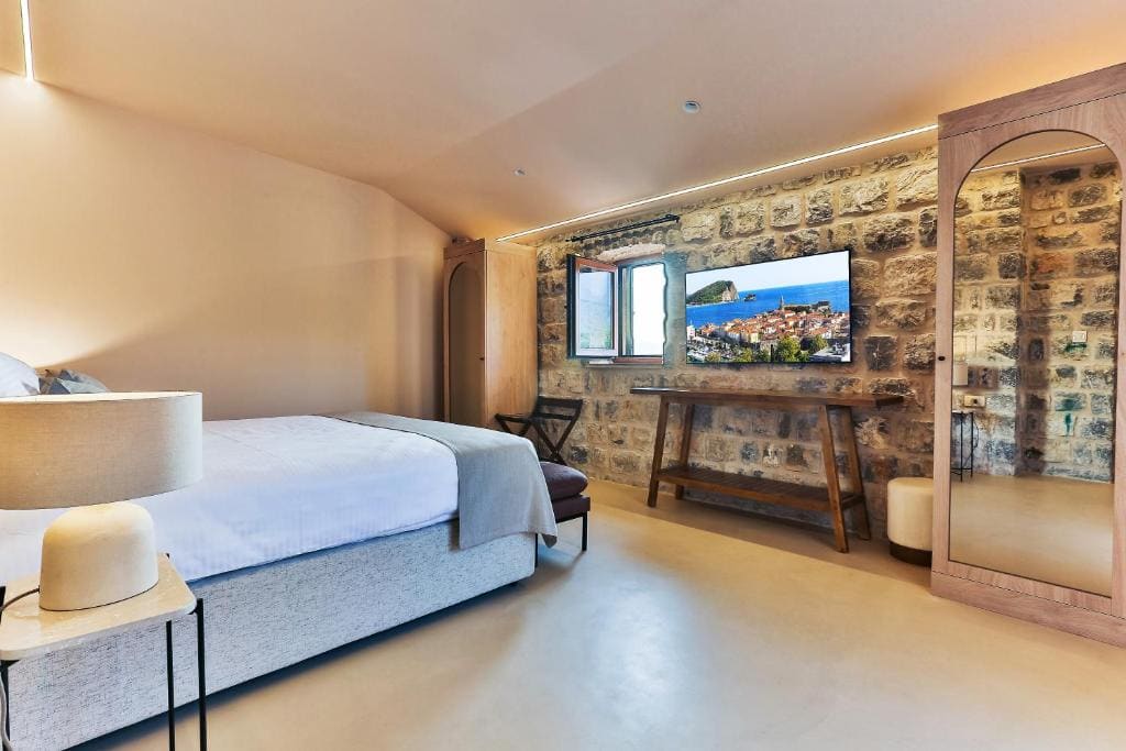 Executive Suite room - Image 3